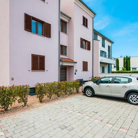 Apartments And Rooms Camaiore 로비니 외부 사진