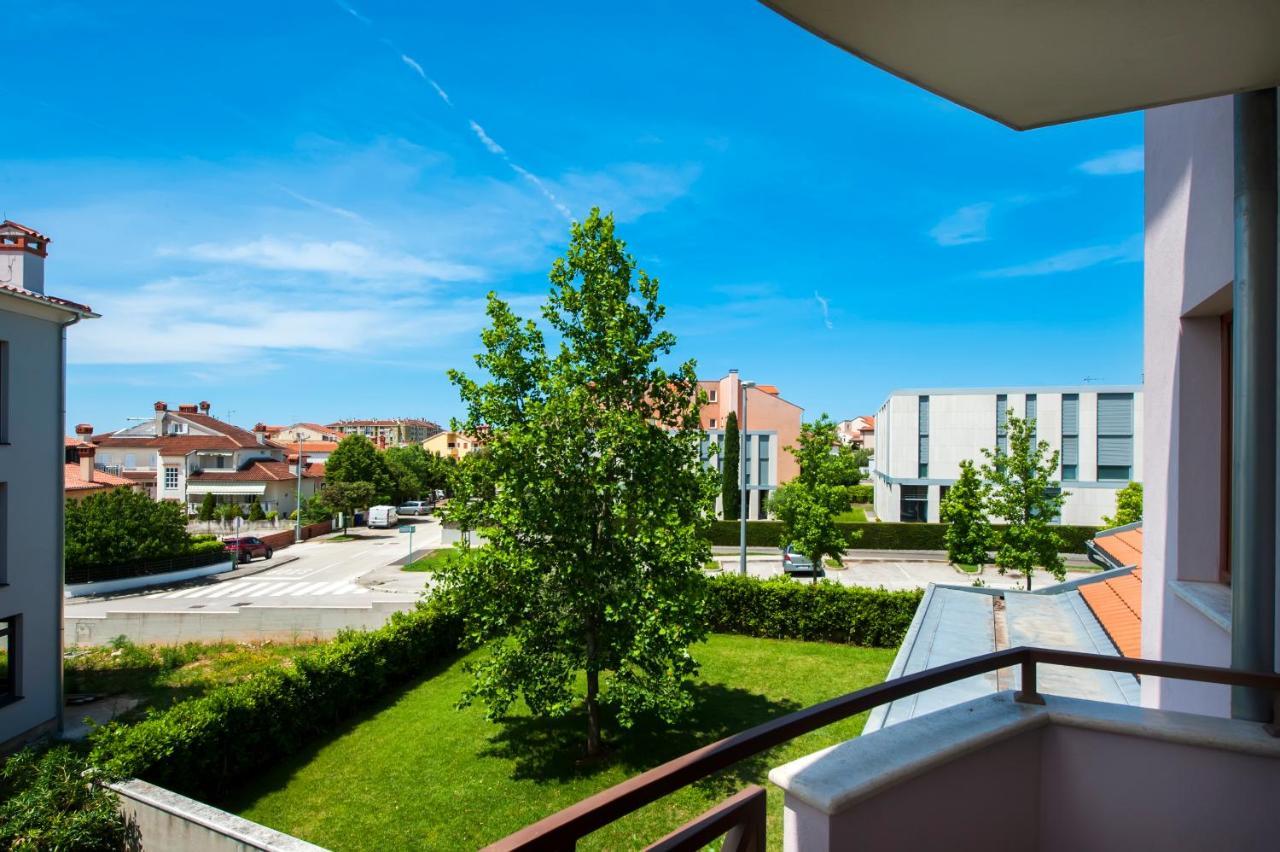Apartments And Rooms Camaiore 로비니 외부 사진